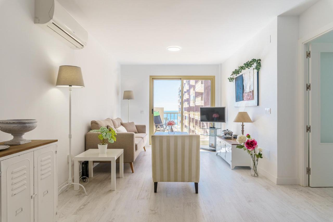 Malagasuite Living Coast Fuengirola Exterior photo